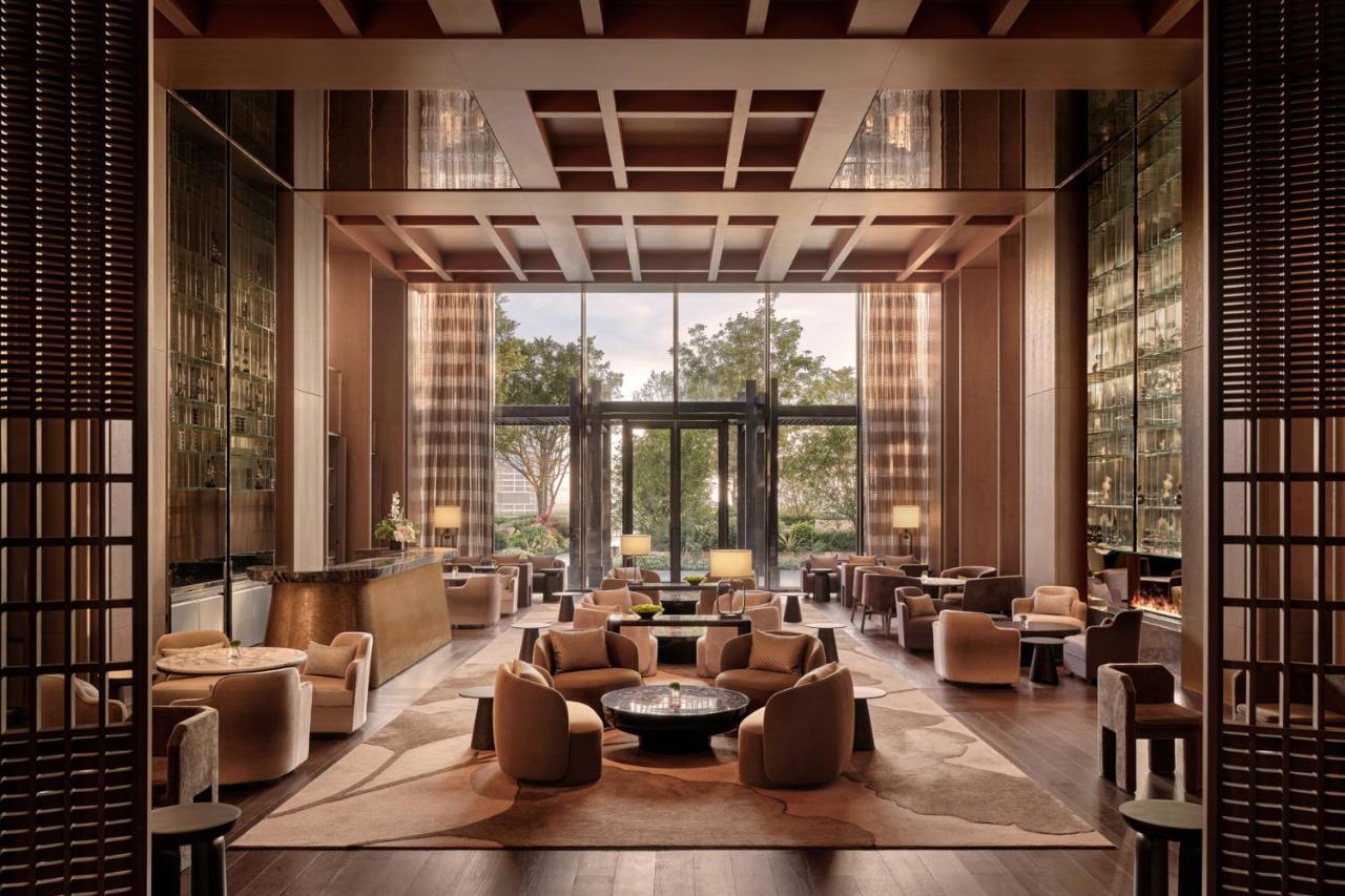 Conrad Shenzhen, The First Art Museum Hotel In Greater Bay Area With The Stunning Bay And Sunset View In The Hotel Terrace Ngoại thất bức ảnh