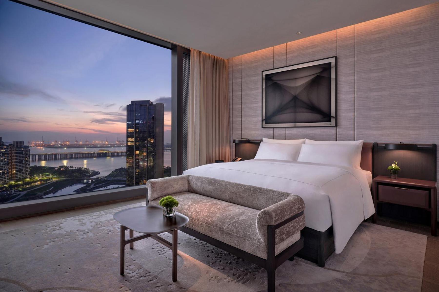 Conrad Shenzhen, The First Art Museum Hotel In Greater Bay Area With The Stunning Bay And Sunset View In The Hotel Terrace Ngoại thất bức ảnh