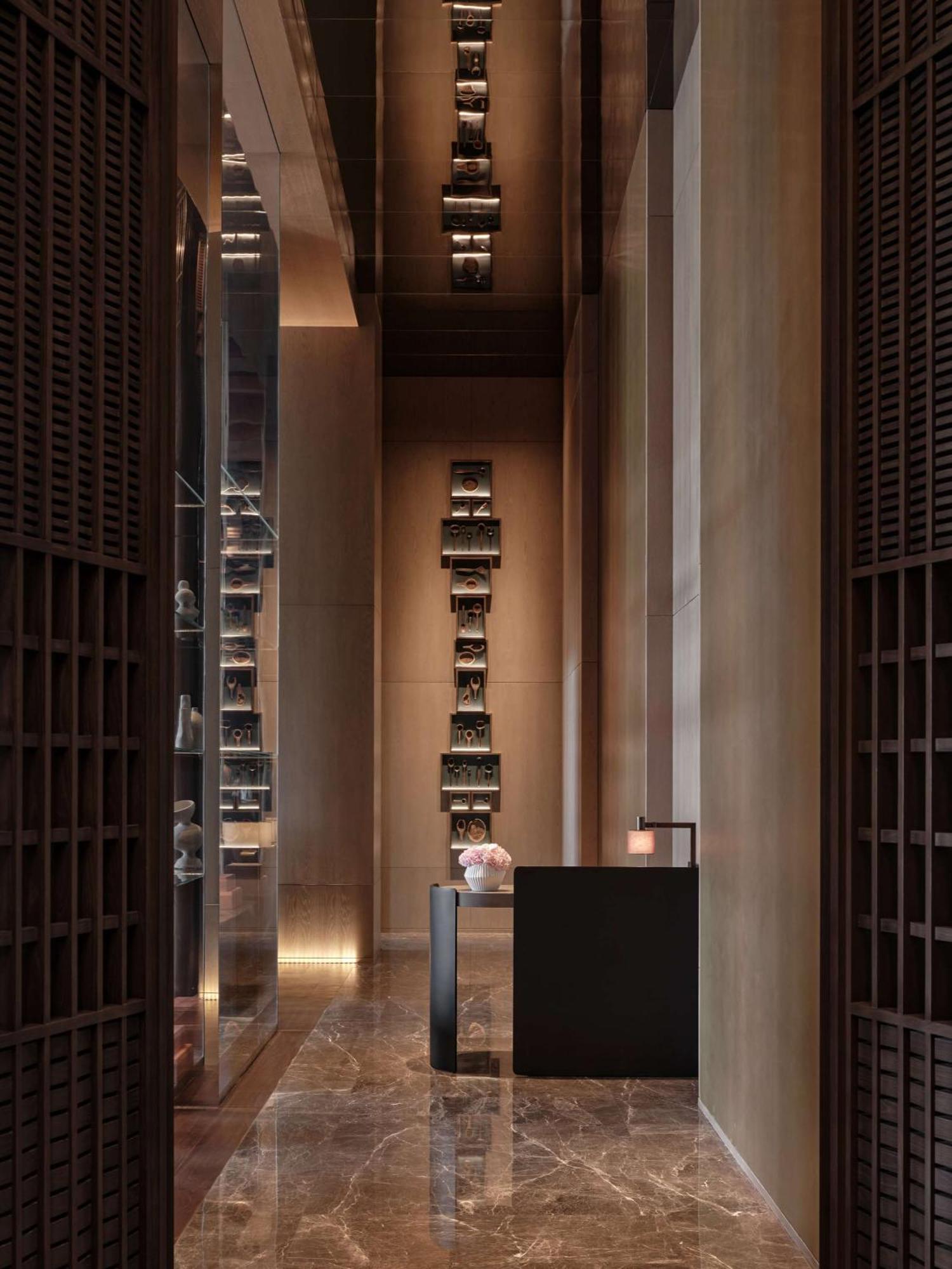 Conrad Shenzhen, The First Art Museum Hotel In Greater Bay Area With The Stunning Bay And Sunset View In The Hotel Terrace Ngoại thất bức ảnh