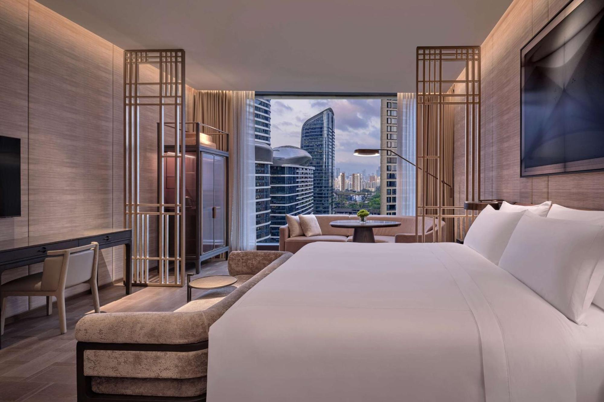 Conrad Shenzhen, The First Art Museum Hotel In Greater Bay Area With The Stunning Bay And Sunset View In The Hotel Terrace Ngoại thất bức ảnh