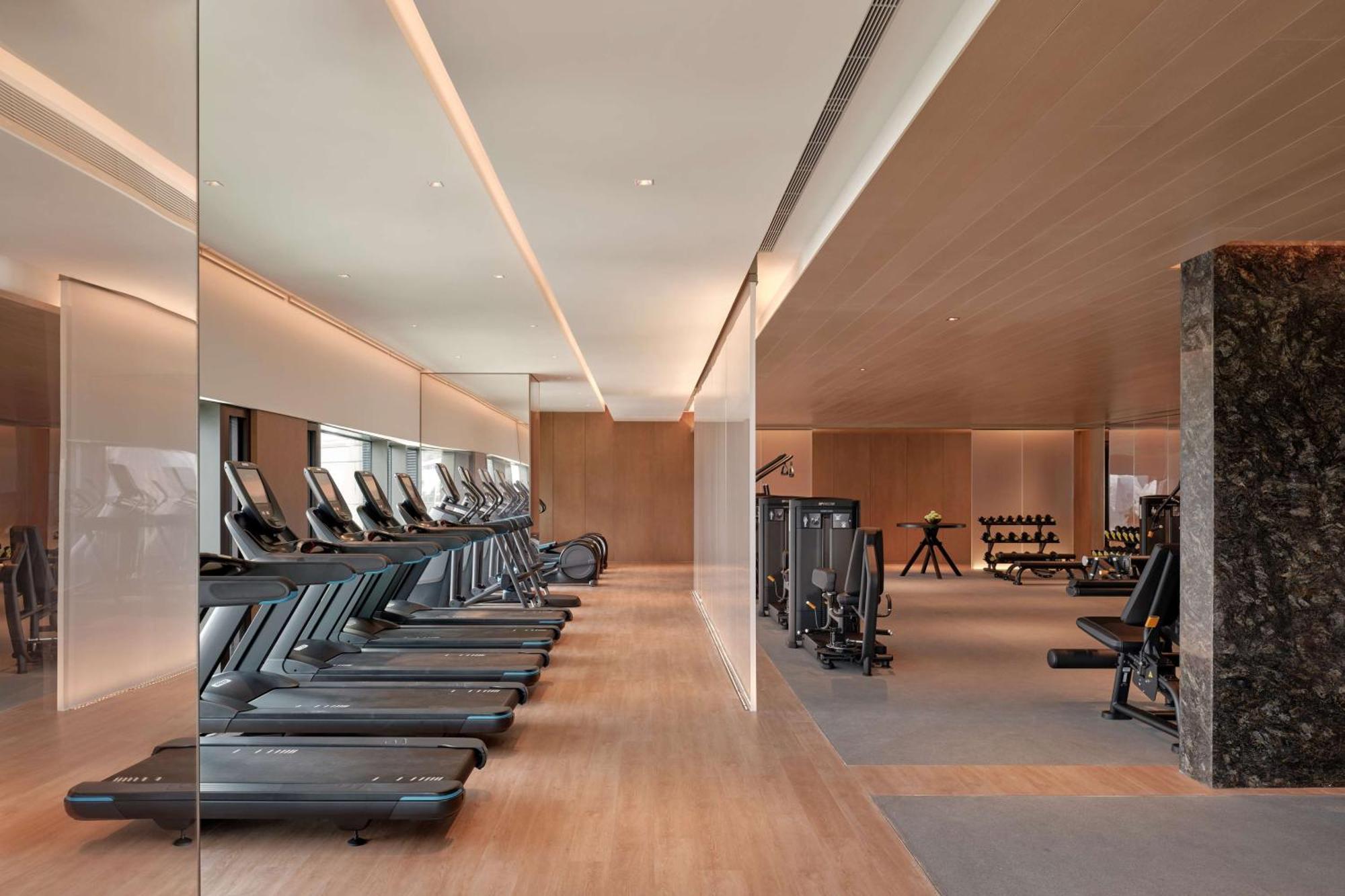 Conrad Shenzhen, The First Art Museum Hotel In Greater Bay Area With The Stunning Bay And Sunset View In The Hotel Terrace Ngoại thất bức ảnh