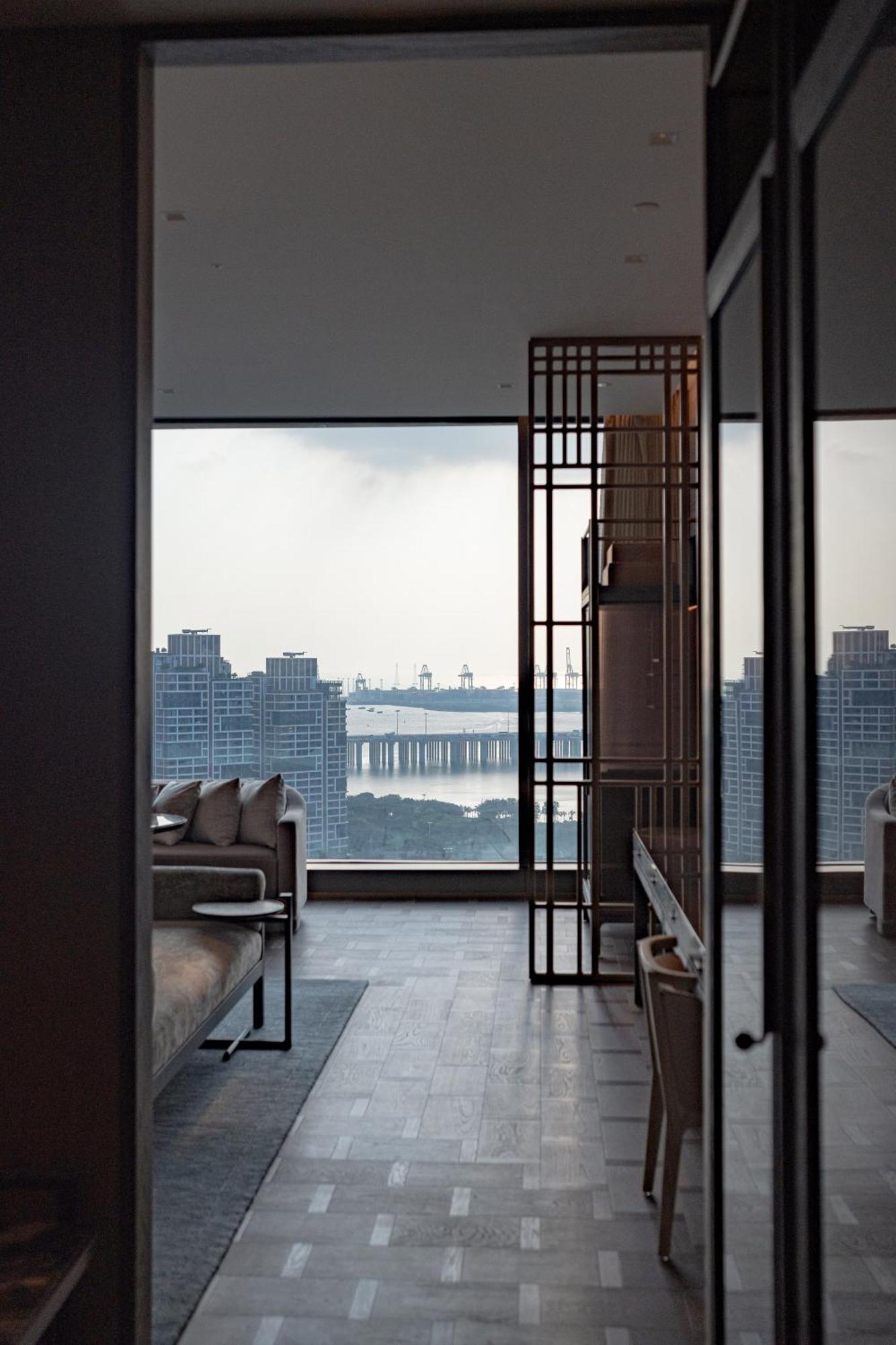 Conrad Shenzhen, The First Art Museum Hotel In Greater Bay Area With The Stunning Bay And Sunset View In The Hotel Terrace Ngoại thất bức ảnh